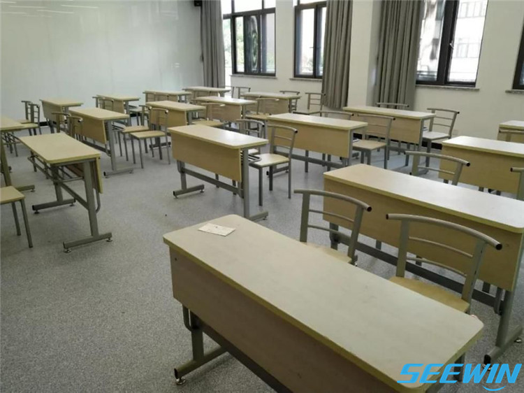 學生課桌椅