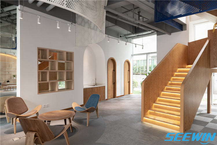 學(xué)校沙發(fā)