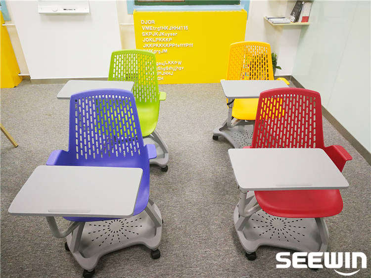 學校家具